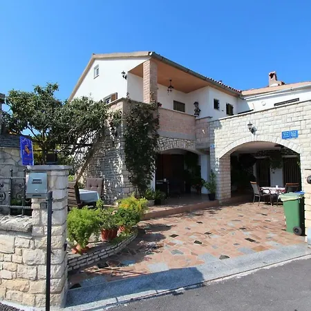 Rexa Guest house 3*