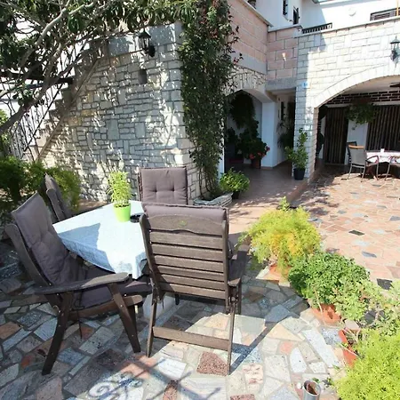 Guest house Rexa 3*